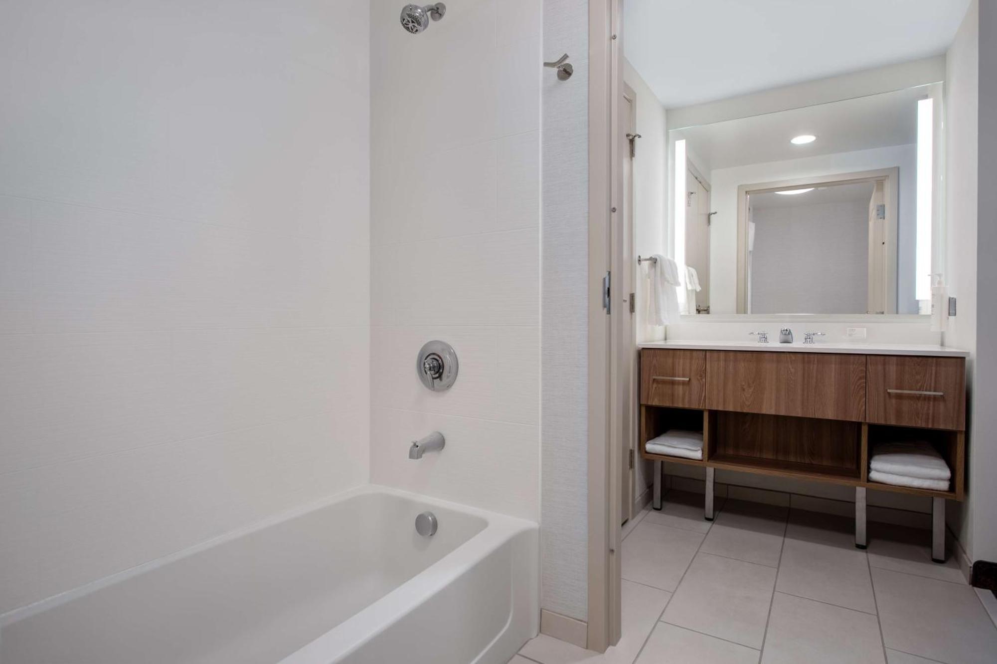 Homewood Suites By Hilton Davidson Exteriör bild